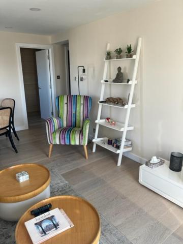 2 Bedroom Chelsea Apartment Λονδίνο Εξωτερικό φωτογραφία